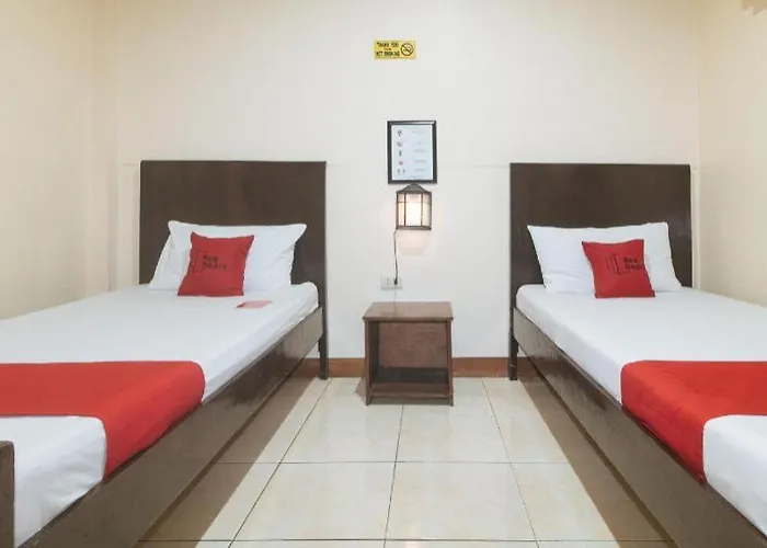 Pensión Reddoorz @ Elegance Near Naia T3