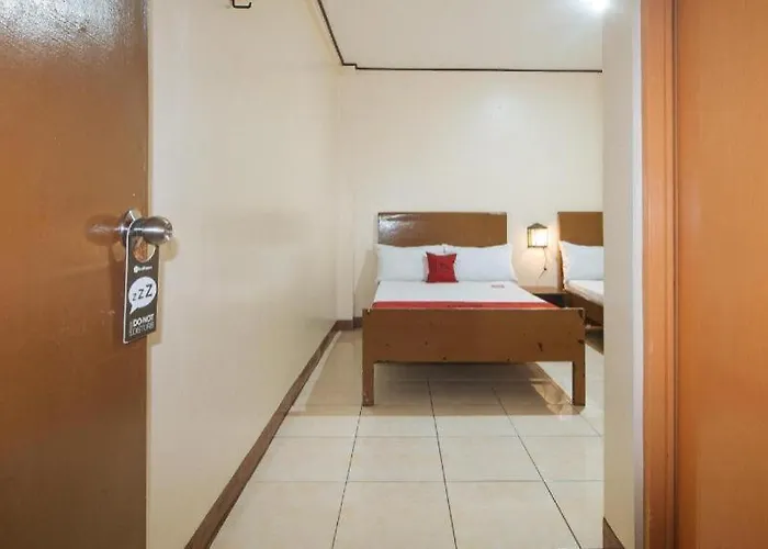 Reddoorz @ Elegance Near Naia T3 Manila