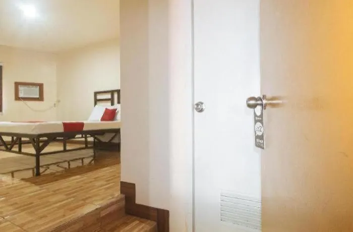 Pensión Reddoorz @ Elegance Near Naia T3